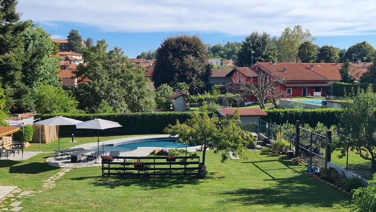La Tana Dei Corgi Bed & Breakfast Moncrivello ภายนอก รูปภาพ