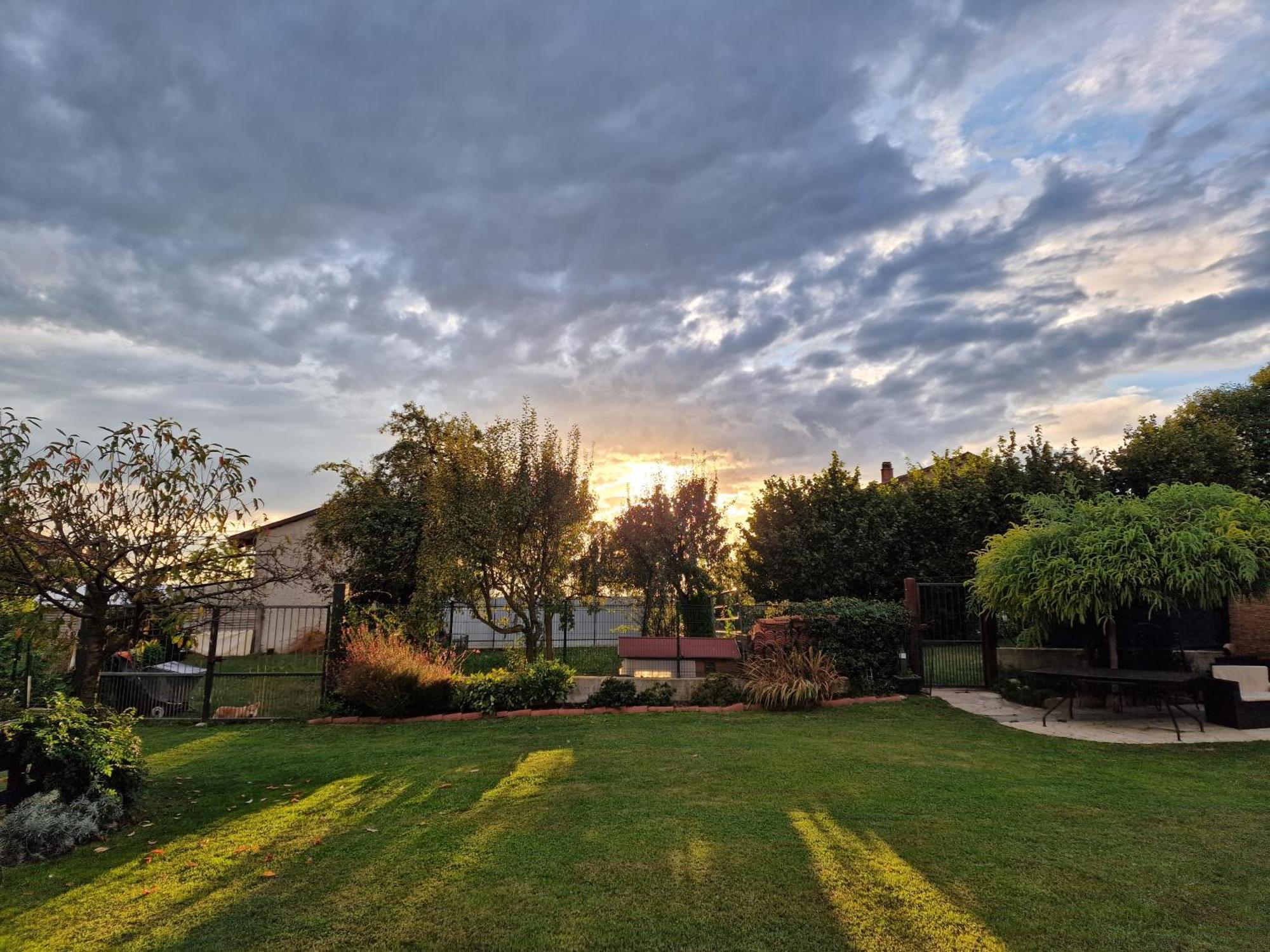 La Tana Dei Corgi Bed & Breakfast Moncrivello ภายนอก รูปภาพ